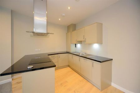 2 bedroom apartment to rent - Photo 5