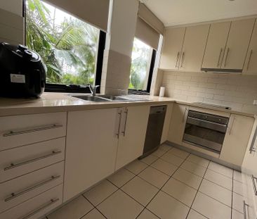 Bondi Junction - Photo 6