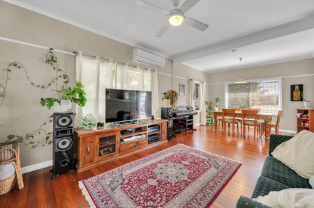 Convenient Location…. well presented…larger than it looks. - Photo 4