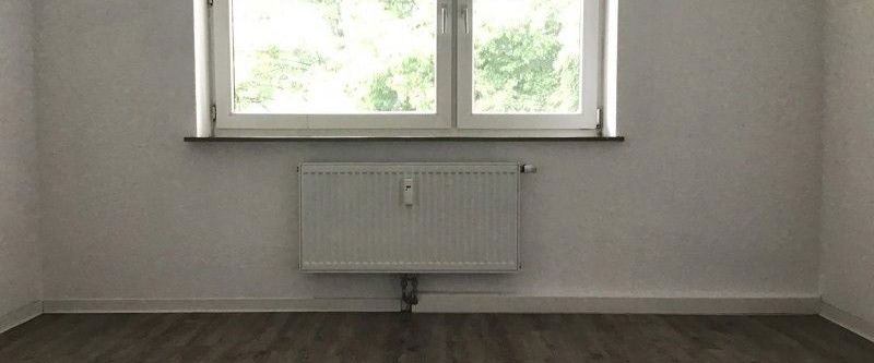 Bezugsfertige 2-Zimmer-Wohnung in ruhiger und gepflegter Lage mit Balkon! - Foto 1