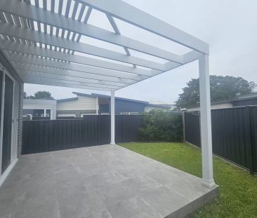 Contemporary Villa - Photo 3