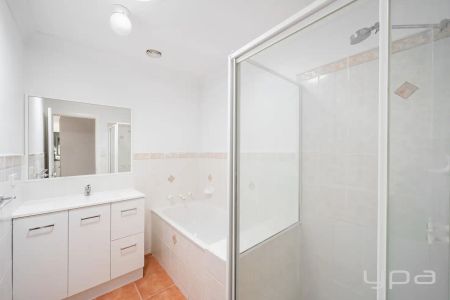 “FRESHLY UPDATED UNIT IN A PRIME LOCATION!” - Photo 3