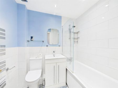 2 bedroom terraced house to rent - Photo 5