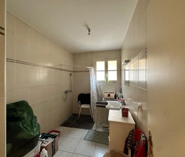Location Appartement 3 pièces 92m² NEGREPELISSE 82800 - Photo 5