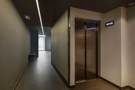 Carrer de Sicília - Photo 3