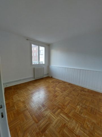 Location Appartement 2 pièces 47m² BEAUVAIS 60000 - Photo 5