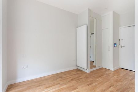Ground floor flat to rent - Photo 4