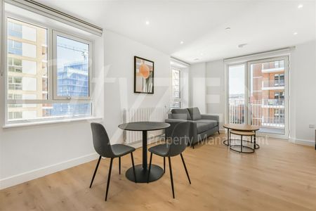 5 Pilkington Terrace, Pettman Crescent, London - Photo 2