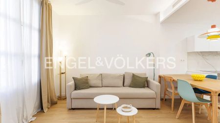 Piso de alquiler en Carrer de Martínez Aloy, Arrancapins - Photo 2