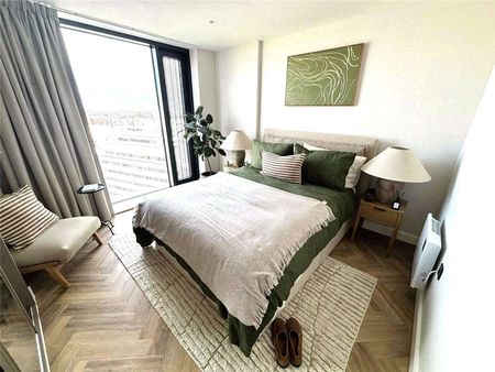 BRAND NEW APARTMENTS | 3 WEEKS RENT FREE FOR 12 MONTH TENANCY | PET FRIENDLY | 24-HOUR CONCIERGE | LUXURY AMENITIES | VIEWING RECOMMENDED! - Photo 3