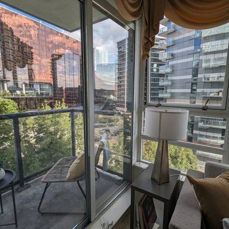 2 Bed 1 Bath + Den Suite in Downtown Vancouver (Utilities included) - Photo 1