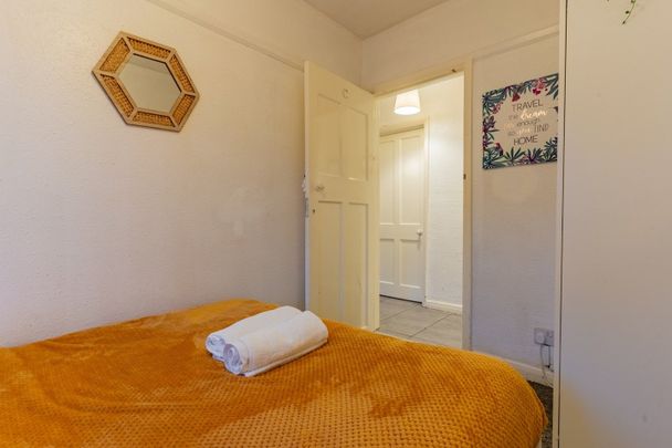 2 Bed Flat, Rawlins Street, B16 - Photo 1
