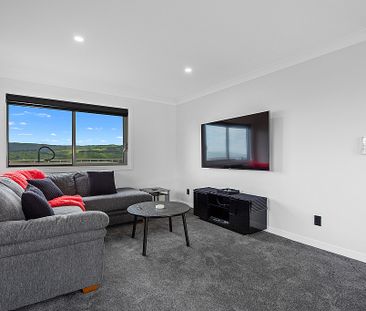 1 Mount Marua Way, Timberlea Wellington 5018 - Photo 4