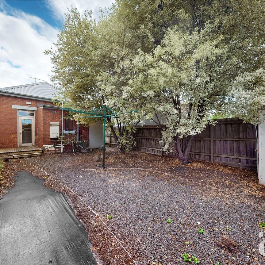 123 Beavers Road, Northcote - Photo 1