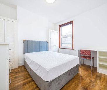 6 bedroom house to rent - Photo 1