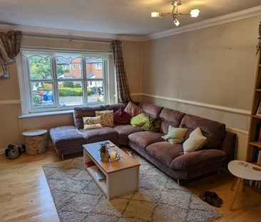 2 Bed Flat, Little Parkfield Road, L17 - Photo 2