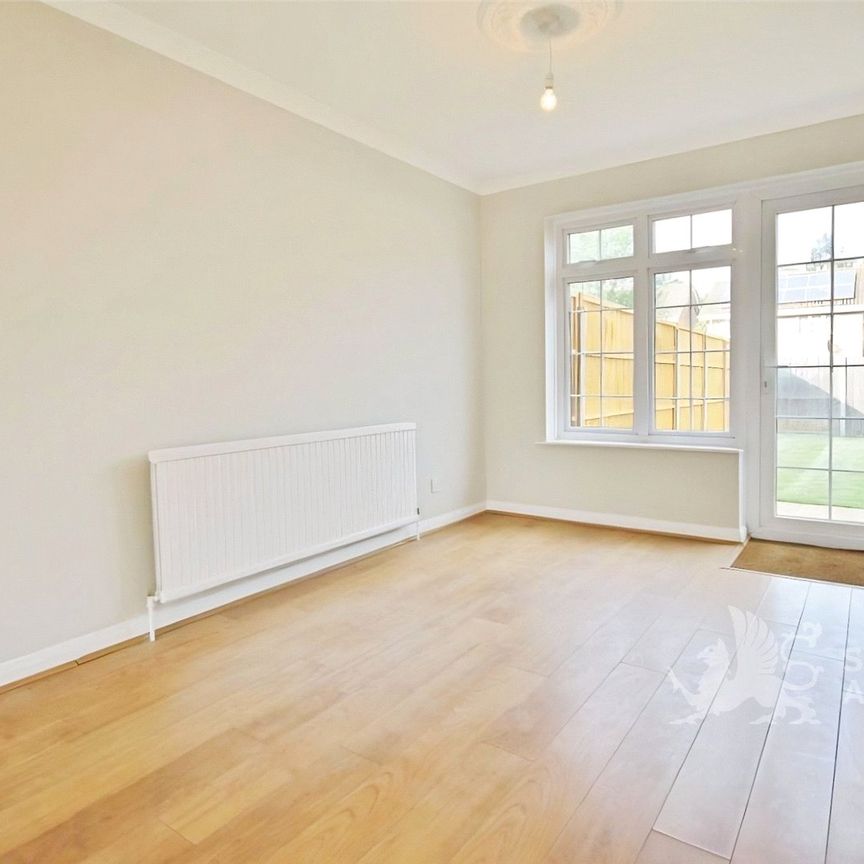 Hawley Road, Blackwater, Surrey, GU17 9ES - Photo 1