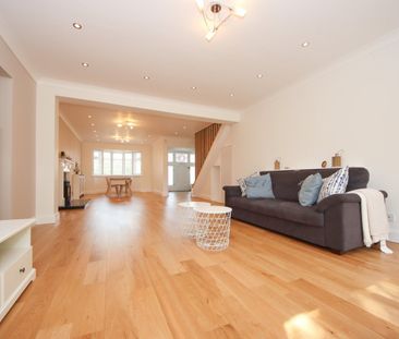5 bedroom detached house to rent, - Photo 1