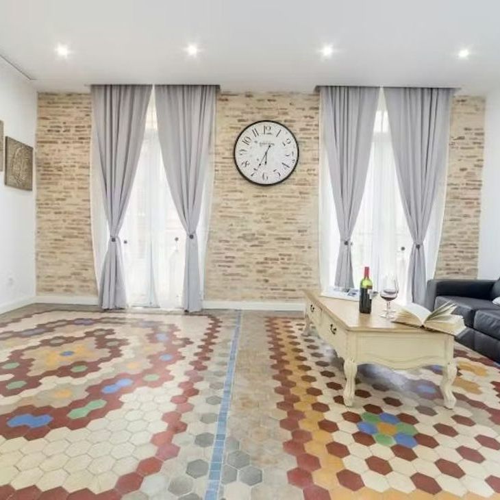 Plaza del Carmen, Valencia, Valencian Community 46003 - Photo 1