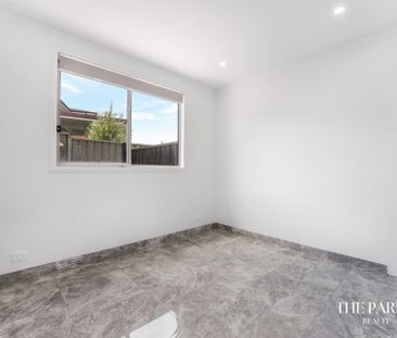 Modern Brand-New 2-Bedroom Granny Flat in Prime Hinchinbrook Location - Photo 2