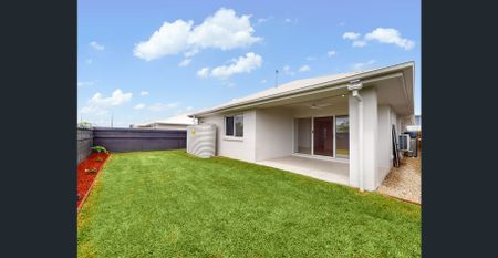 Modern Family Living in the Heart of Nirimba - Photo 2