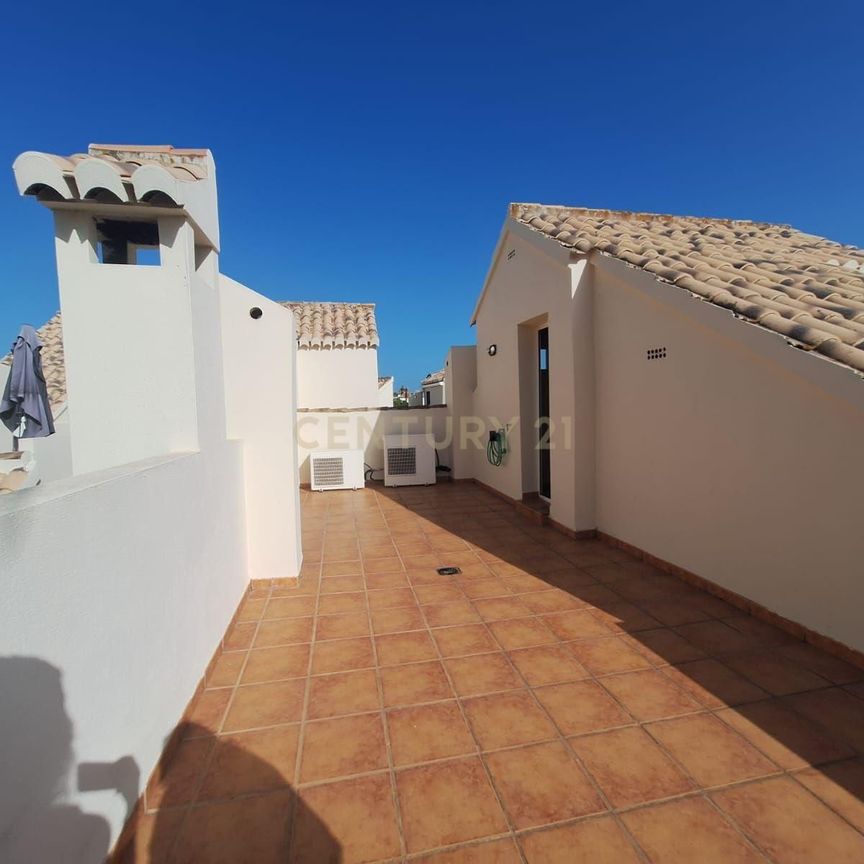 Casa adosada de alquiler en Av Cervantes-playas Arenal Ndup-a Cjt el Arenal Ma, -1, Las Chapas - Alicate Playa - Photo 1