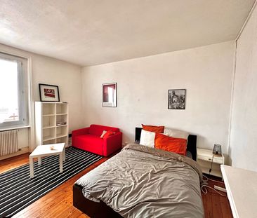Location Appartement 1 pièce 35m² - Photo 1