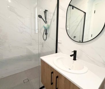 4-bedroom shared house / townhouse, Blyth Street - Photo 3