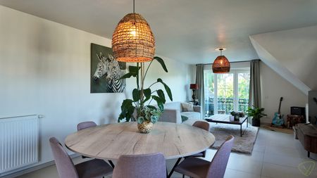 Gezellig duplex-appartement net buiten het centrum van Eeklo! - Photo 3