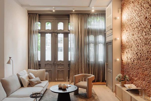 Lijnbaansgracht | Two Bedroom | Canalside - Photo 1