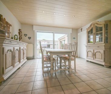 Halfopen eengezinswoning met 3 slaapkamers & aangename tuin - Photo 2
