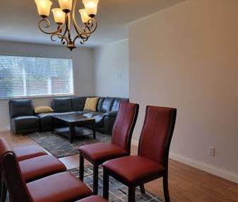 Gorgeous 2 Bedroom + Den (3rd bdrm), 2 baths Condo for Rent in Langley - Photo 1