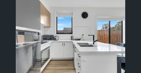 Modern Comfort & Effortless Living in a Quiet, Family-Friendly Setting - Photo 5