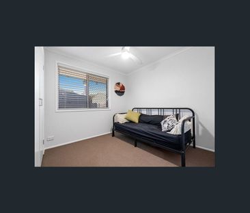 5 Lachlan Street, Birkdale, Qld 4159 - Photo 1