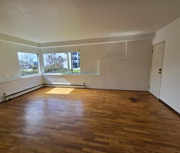 611 Fernhill Road - 1 - Photo 1