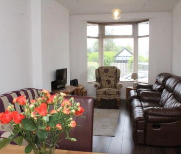 37 Irwin Crescent, Belfast, BT4 3AQ - Photo 2