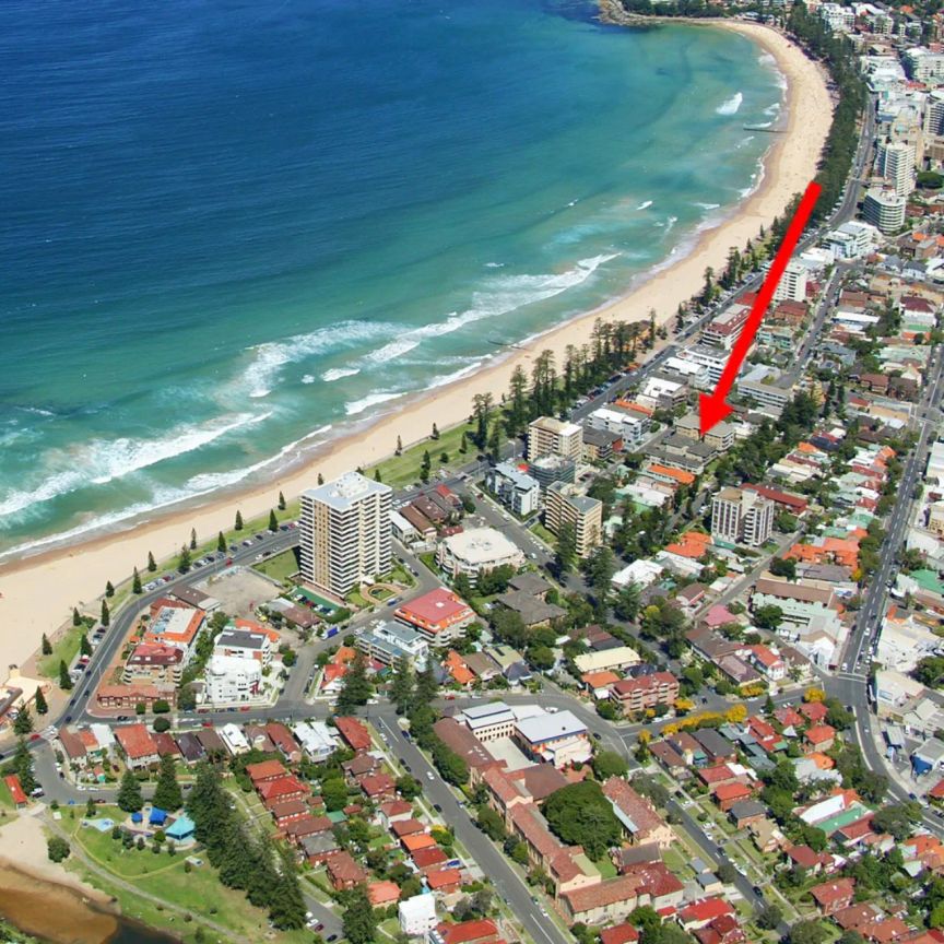 Top-Floor Beachside Apartment in a Peaceful Manly Setting - Photo 1