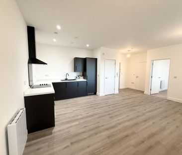 1 bedroom apartment to rent - Photo 2