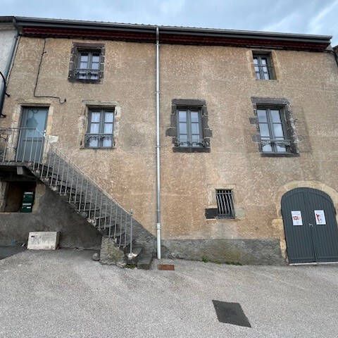 Location maison 4 pièces 94.57 m² Saint-Saturnin 63450 - Photo 1