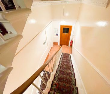 Sussex Gardens, Paddington, London, W2 - Photo 4