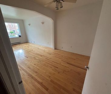Beau 3-1/2 rénové, 1750 Springland, Ville-Émard, H4E 2E3, 1200 $/mois - Photo 2