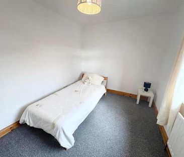 52 Breda Road, Belfast, BT8 7BU - Photo 4
