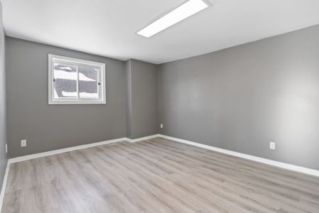 For Lease - 115 Kinnear Street Unit# 1, Port Colborne, Ontario - Photo 3