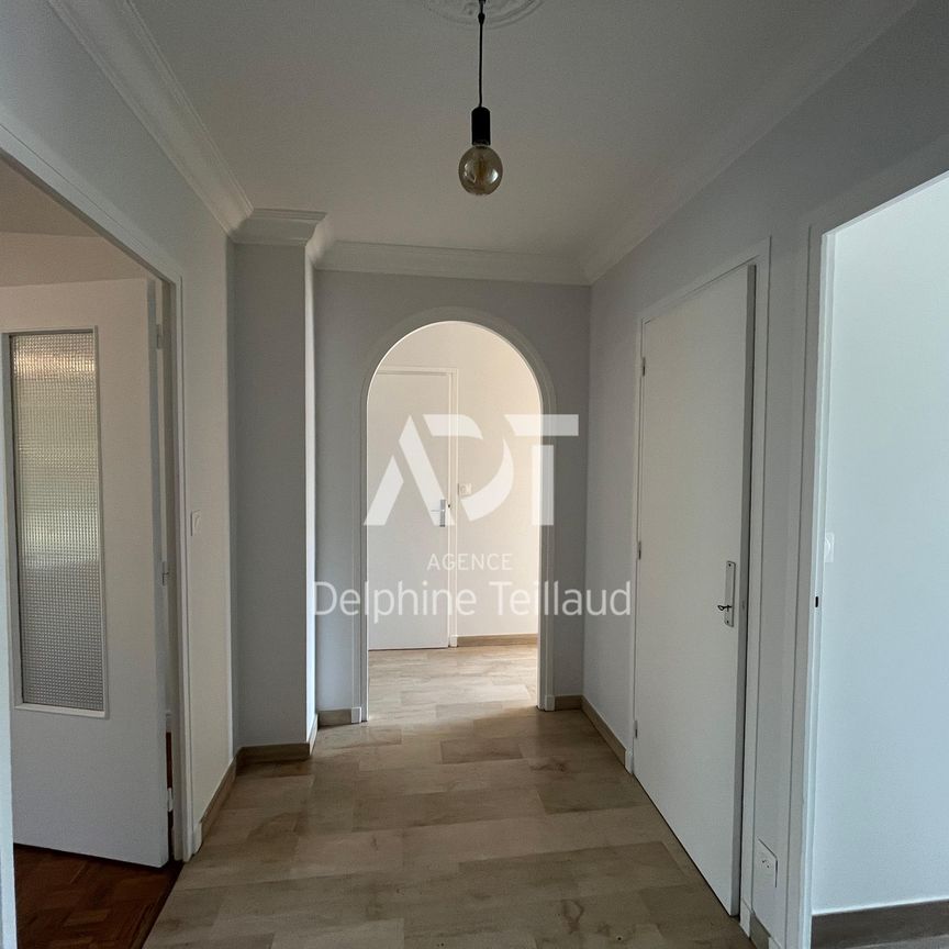 Location Appartement 3 pièces 75m² MEYLAN 38240 - Photo 1