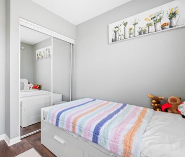 For Lease - 240 Mortimer Crescent, Milton, Ontario - Photo 4