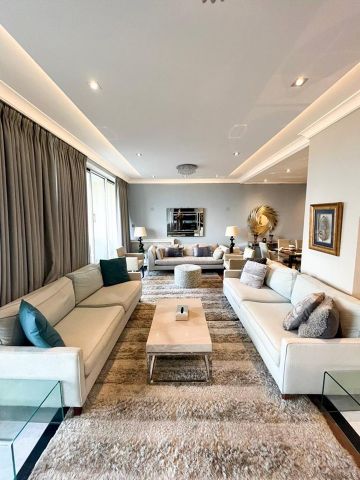 3 Bed Penthouse, The Quadrangle, SW10 - Photo 2