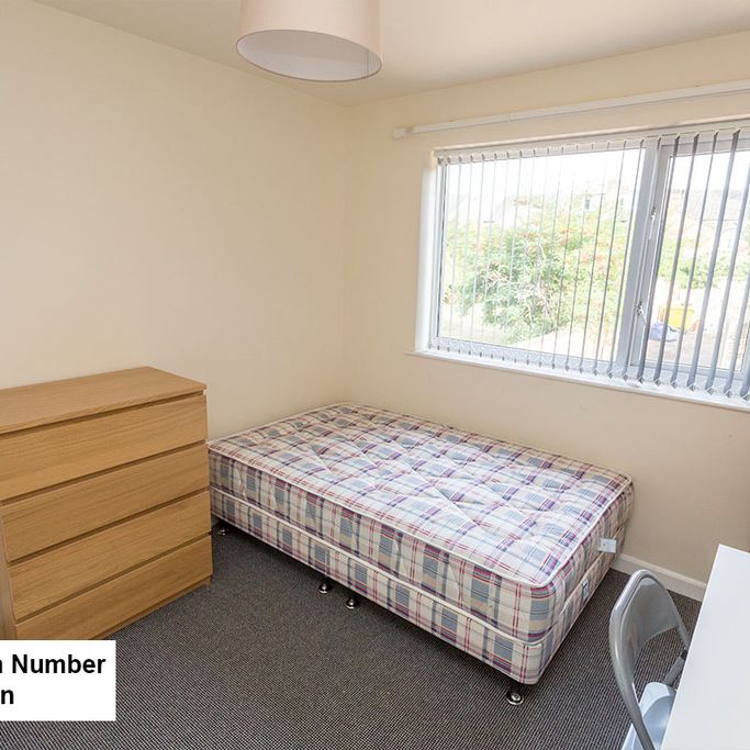 1 Bed Student Accommodation - Photo 1