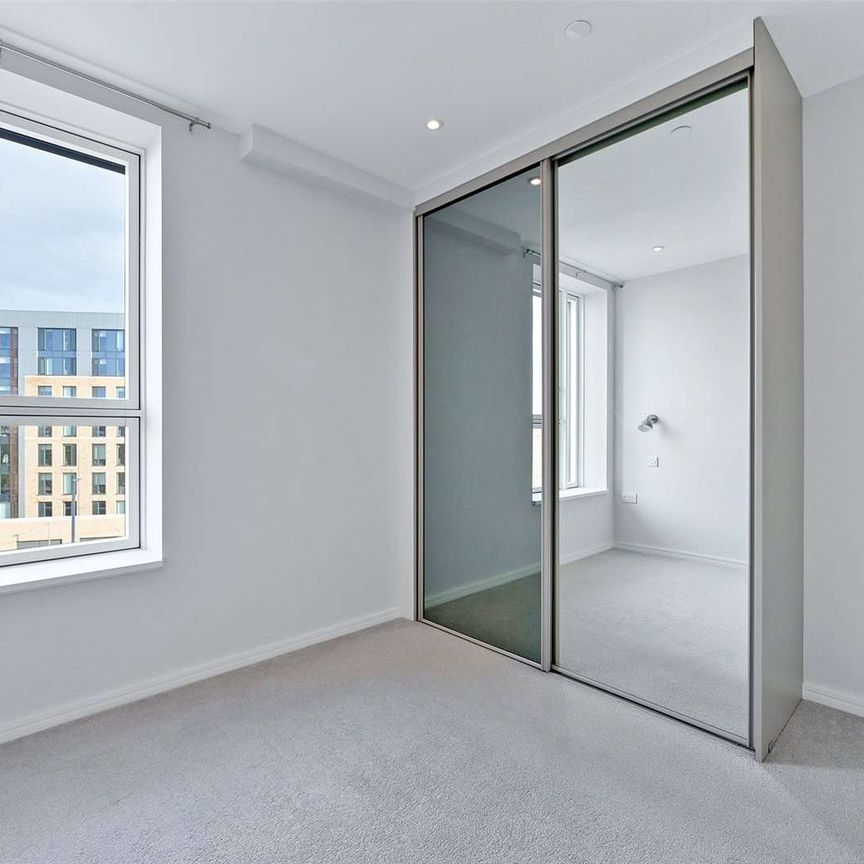 A striking one-bedroom sanctuary in the heart of Bedminster, where contemporary elegance meets vibrant city living. - Photo 1