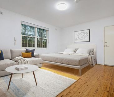 Renovated Studio Wtih Carspace - Photo 3