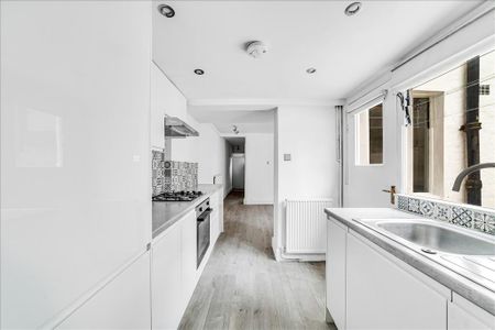 1 bedroom flat to rent - Photo 3